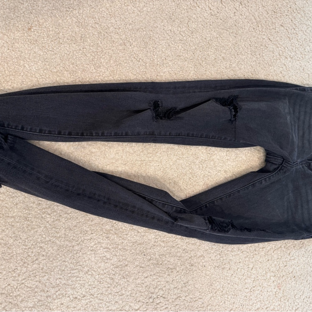 Classic Black Distressed Skinny Jeans for Women